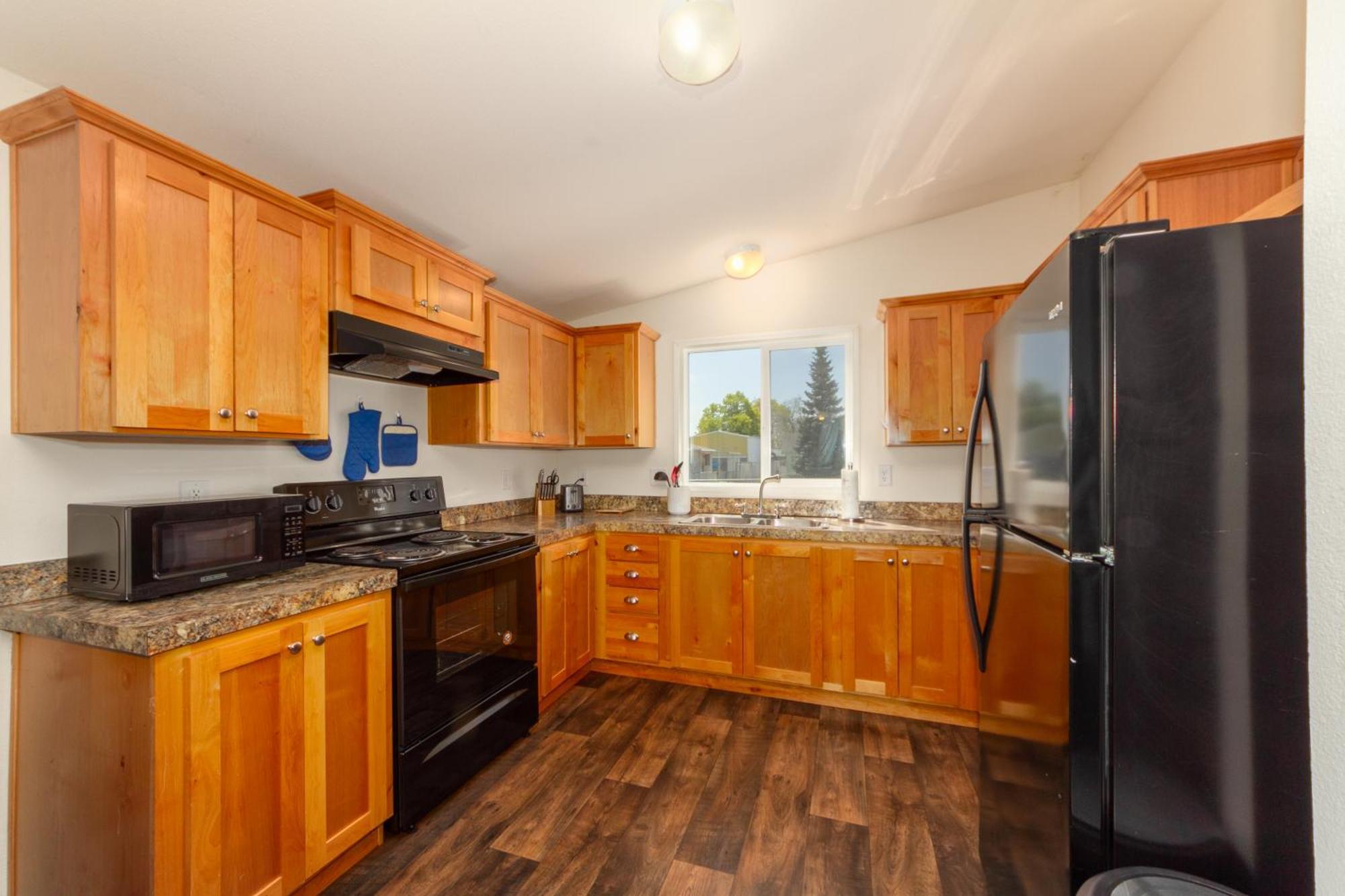 Cute And Cozy 3 Bed 2 Bath Home In North Spokane Exterior photo
